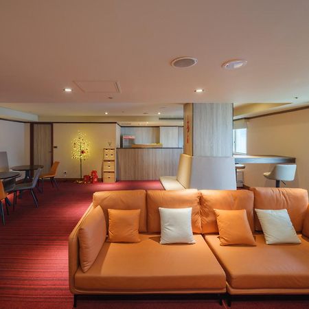 Rich & Free Hotel - Fuzhong 富逸旅趣-板橋府中館 ไทเป ภายนอก รูปภาพ